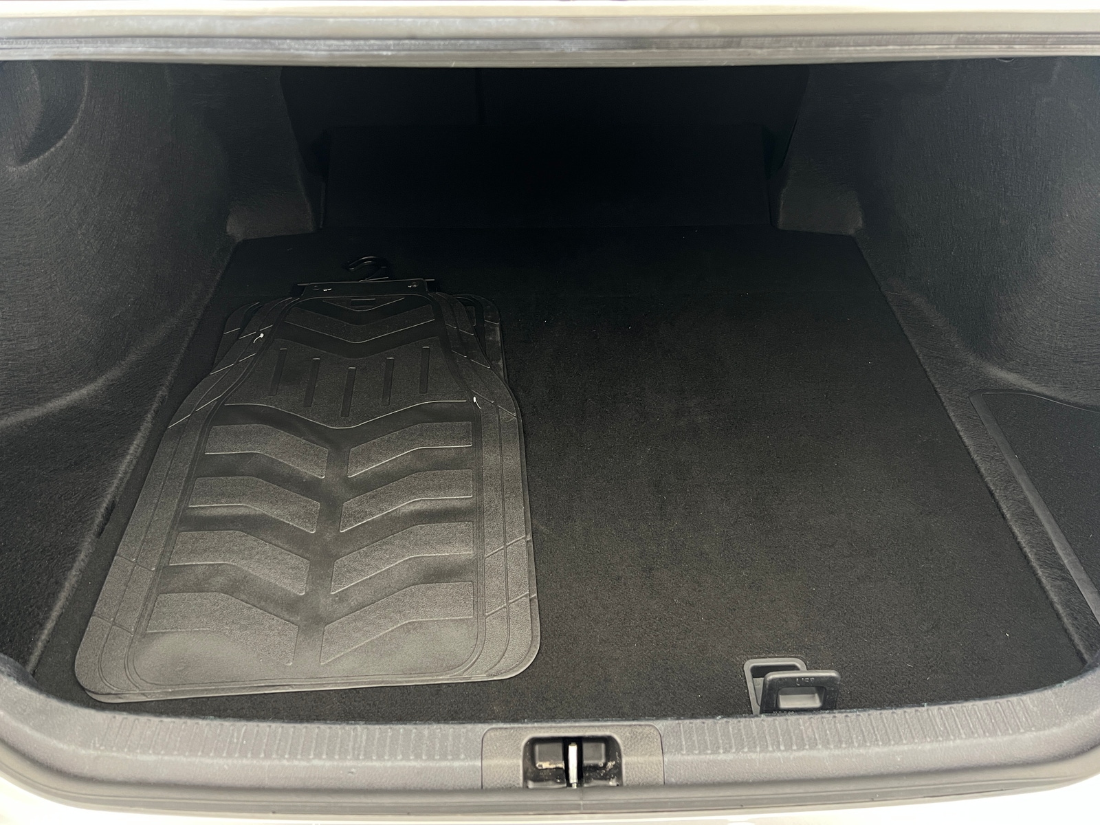 Thumbnail: 2025 Toyota Camry - 7