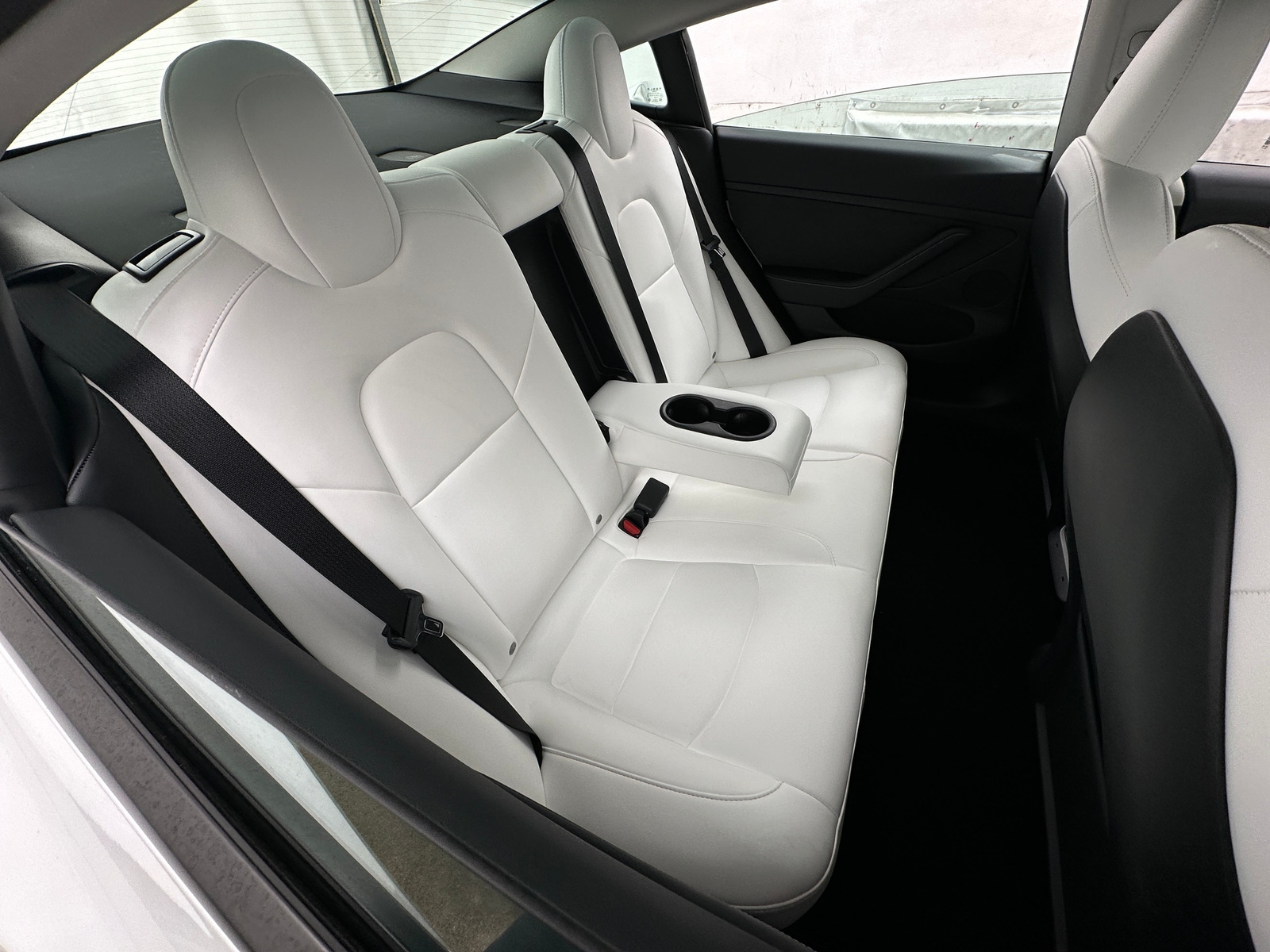 Thumbnail: 2023 Tesla Model 3 - 5