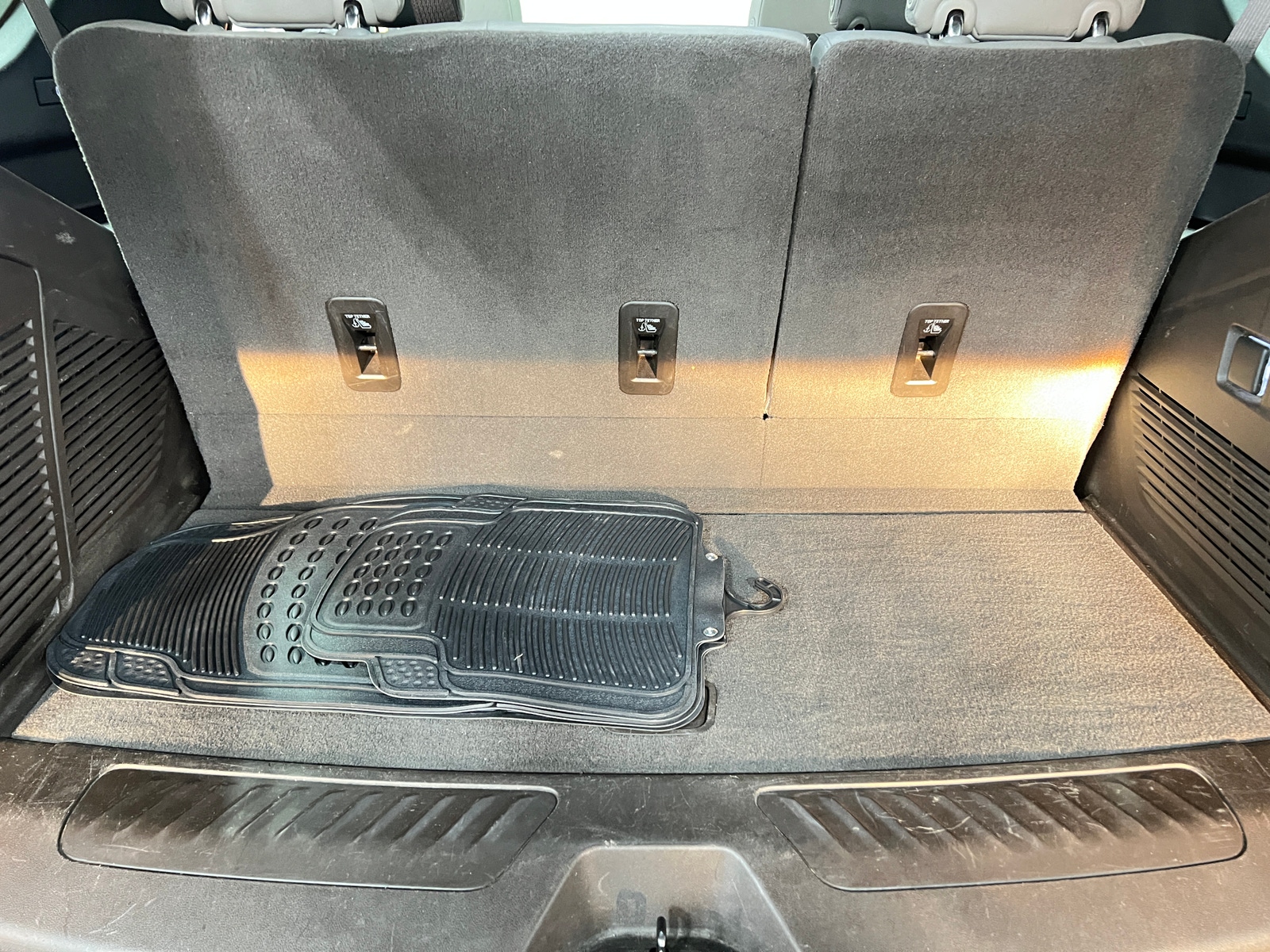 Thumbnail: 2021 Chevrolet Tahoe - 6