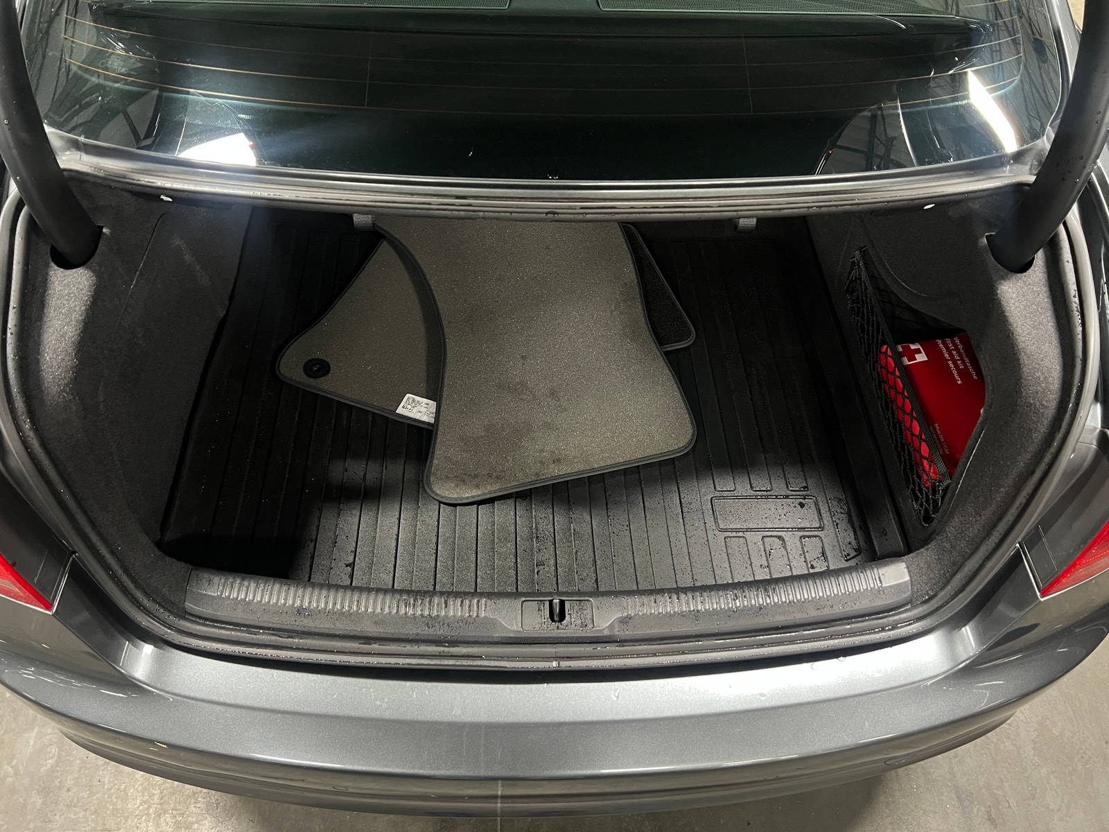 Thumbnail: 2013 Audi RS 5 - 5