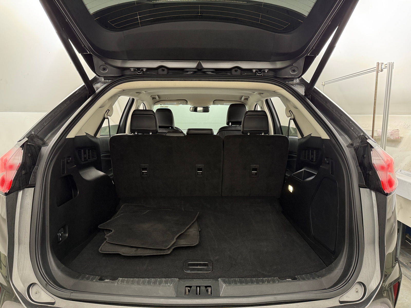 Thumbnail: 2024 Ford Edge - 6