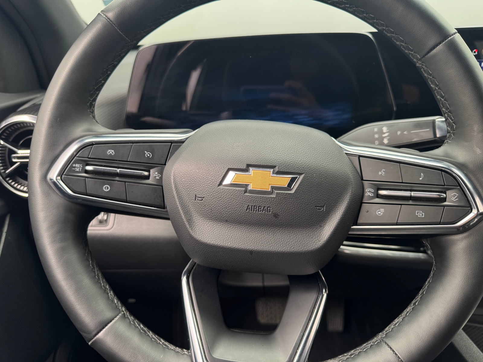 Thumbnail: 2025 Chevrolet Equinox - 5