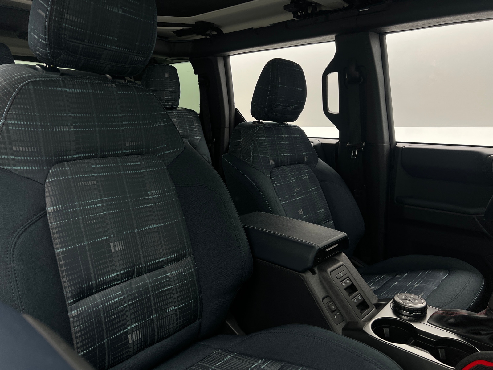 Thumbnail: 2025 Ford Bronco - 2