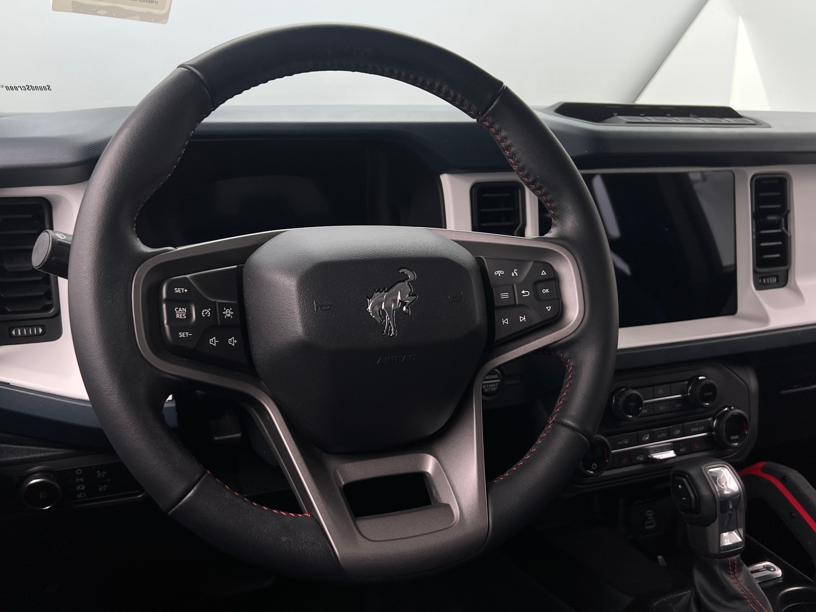 Thumbnail: 2025 Ford Bronco - 5