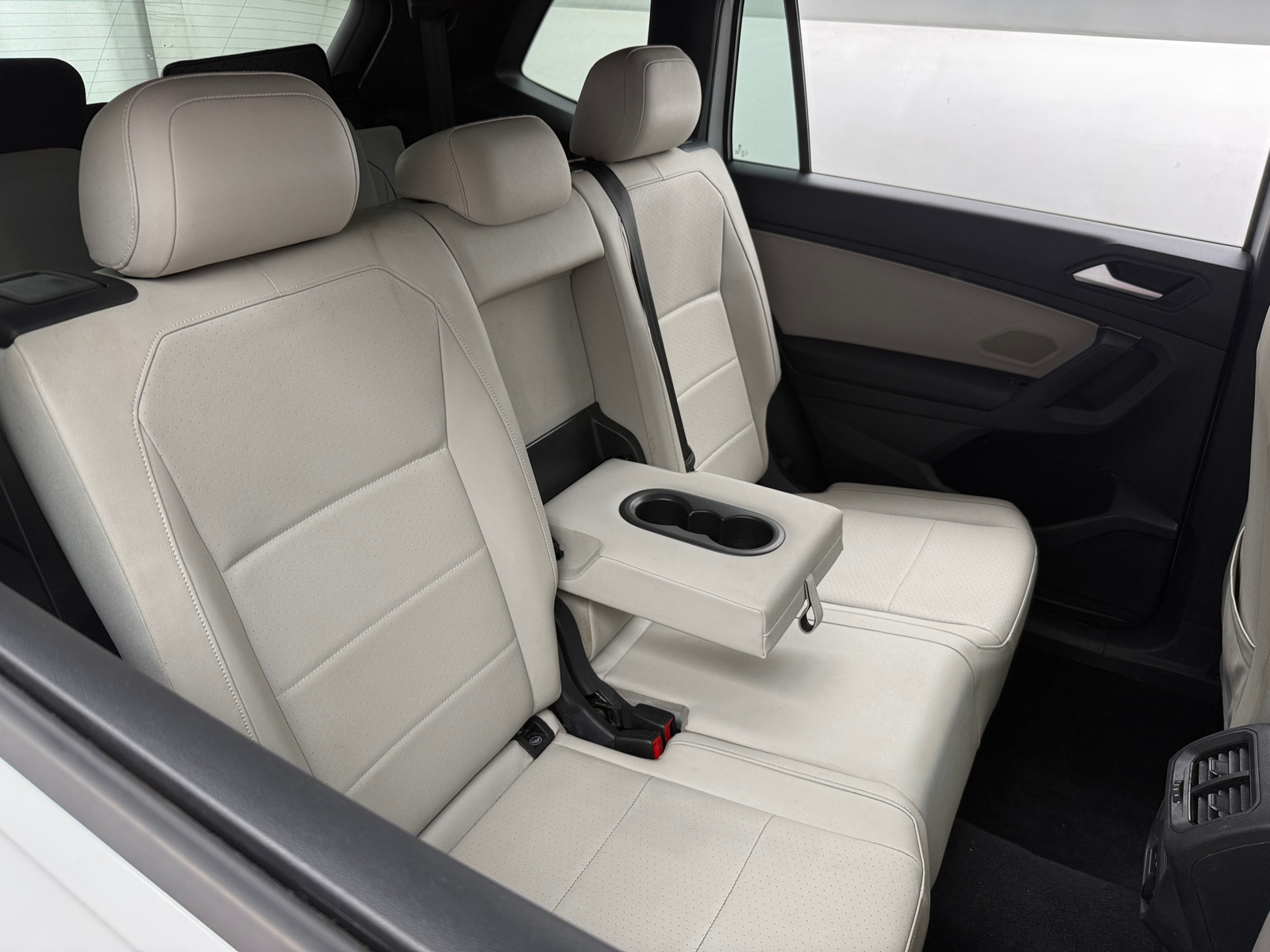 Thumbnail: 2019 Volkswagen Tiguan - 5