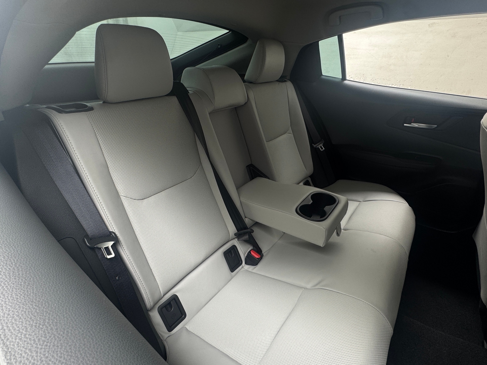 Thumbnail: 2024 Toyota Prius - 5