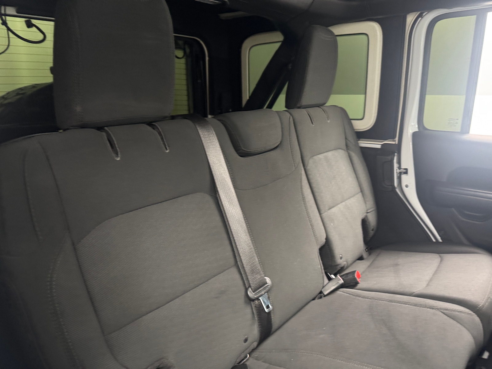 Thumbnail: 2018 Jeep Wrangler - 6