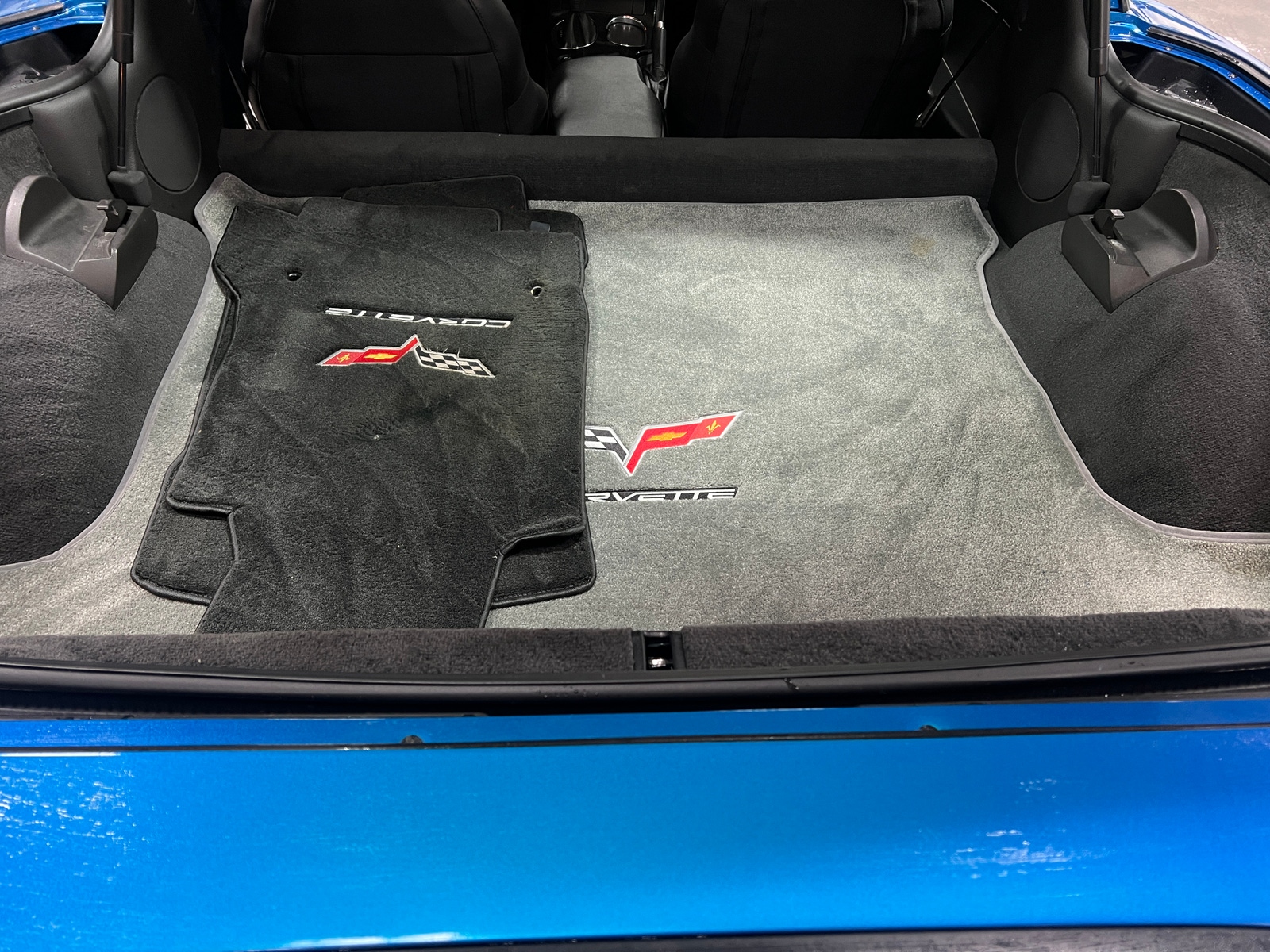 Thumbnail: 2010 Chevrolet Corvette - 5