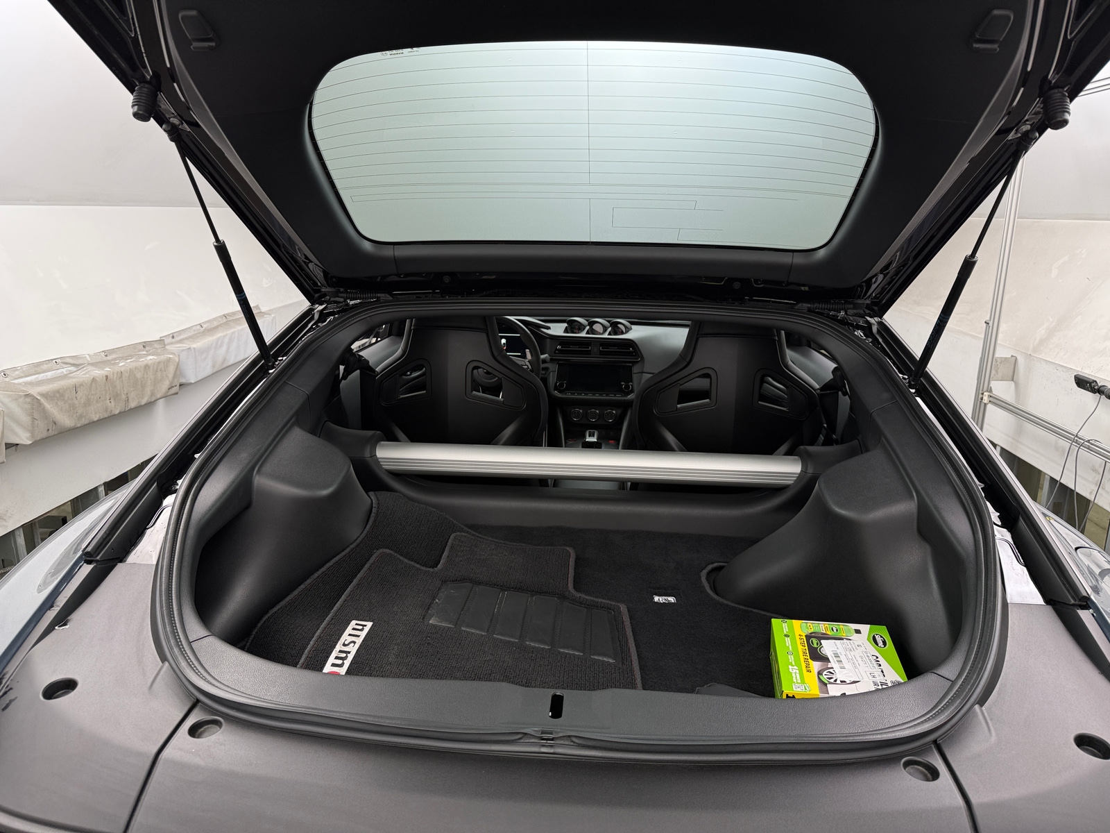 Thumbnail: 2025 Nissan Z - 5