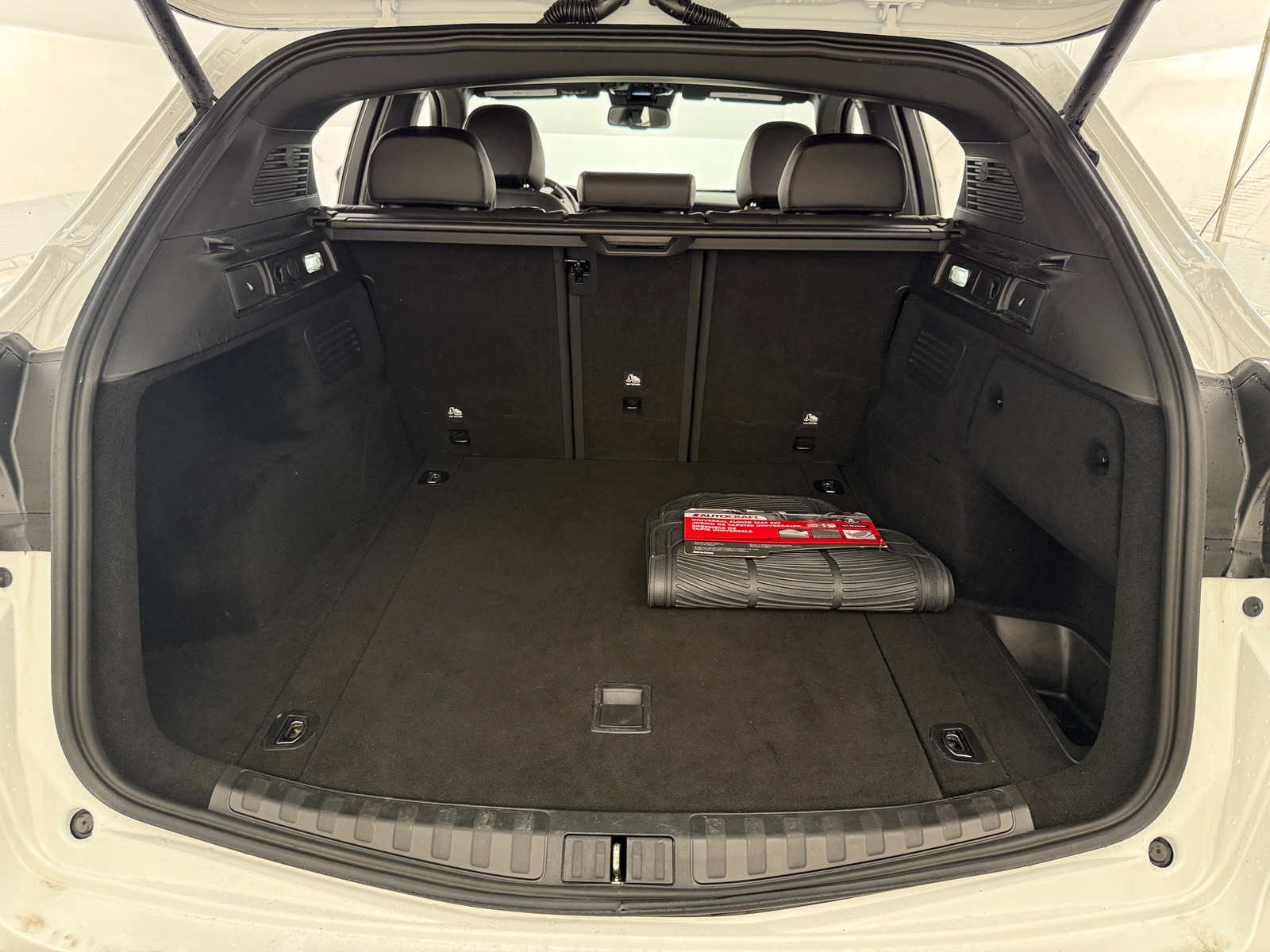 Thumbnail: 2022 Alfa Romeo Stelvio - 6