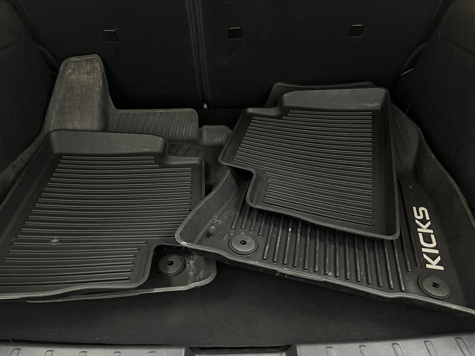 Thumbnail: 2025 Nissan Kicks - 7