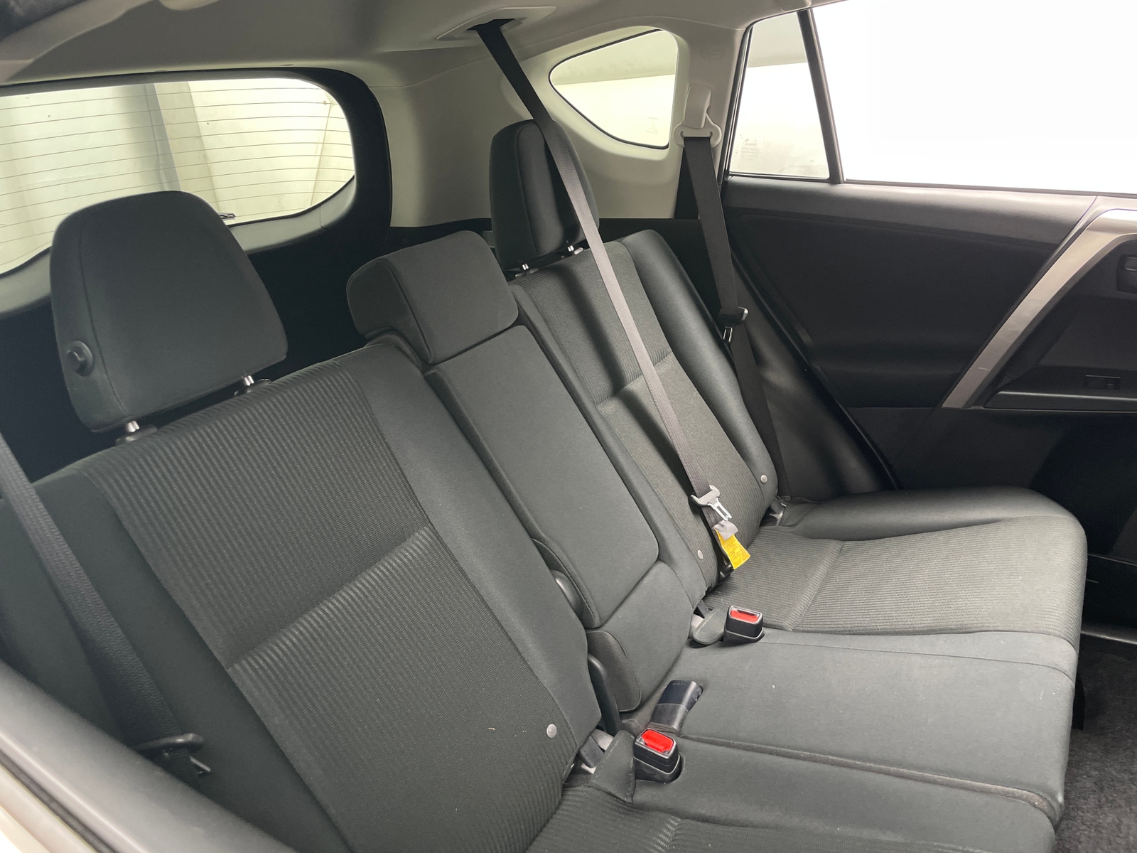 Thumbnail: 2018 Toyota RAV4 - 6