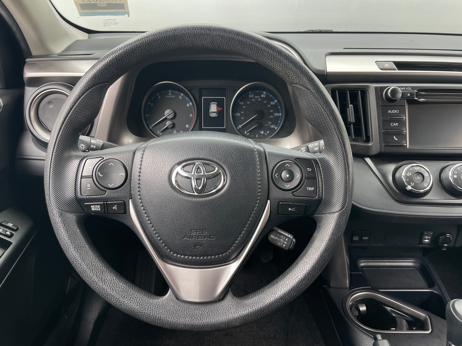 Thumbnail: 2018 Toyota RAV4 - 5