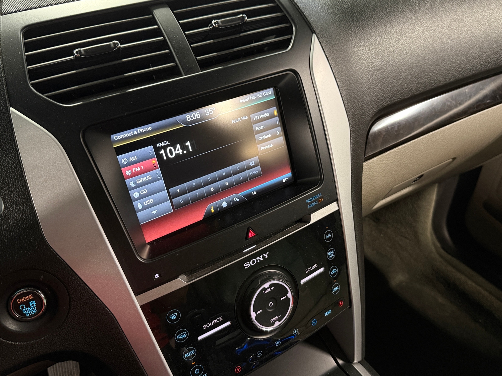 Thumbnail: 2015 Ford Explorer - 3