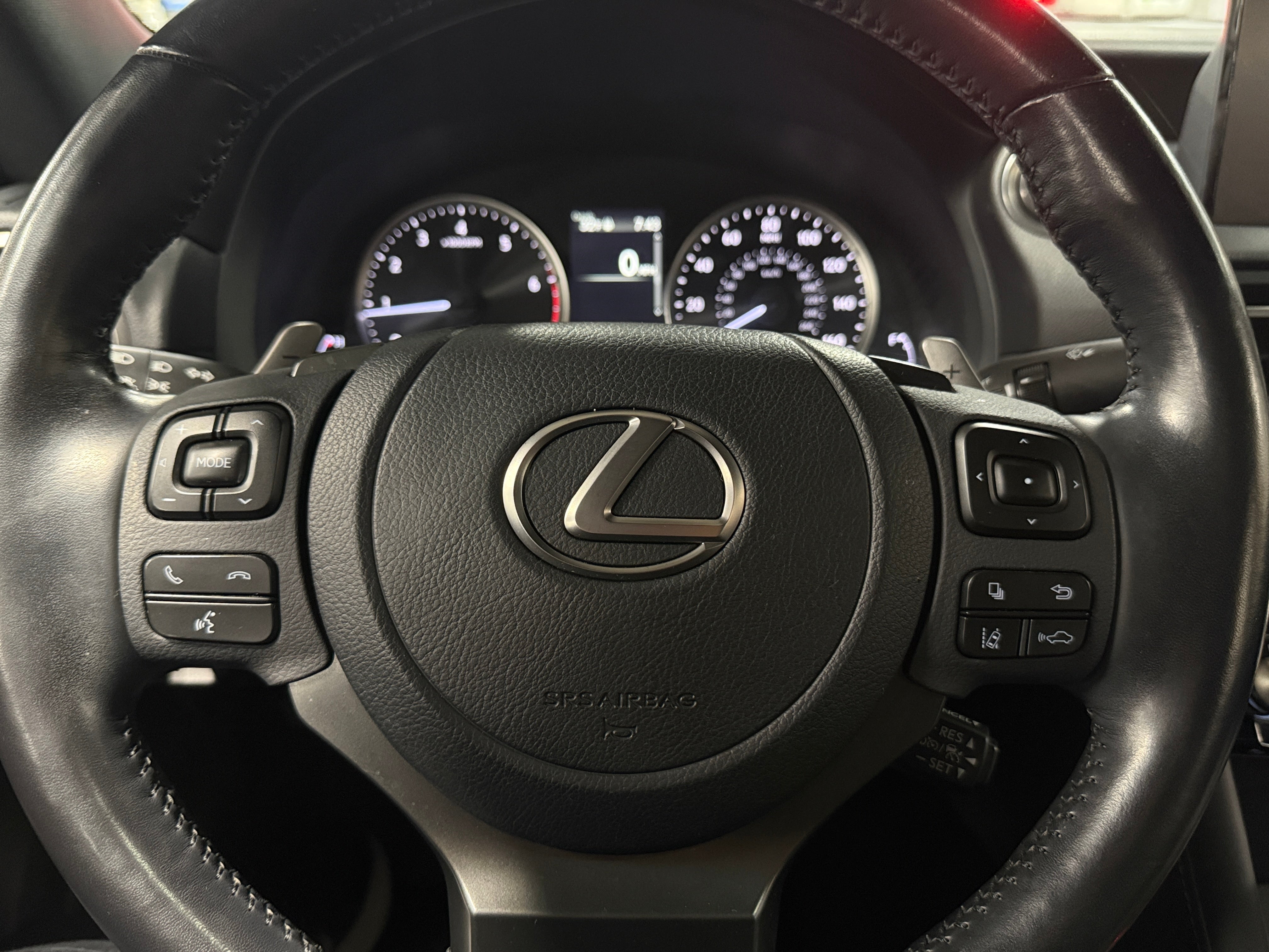2022 Lexus IS