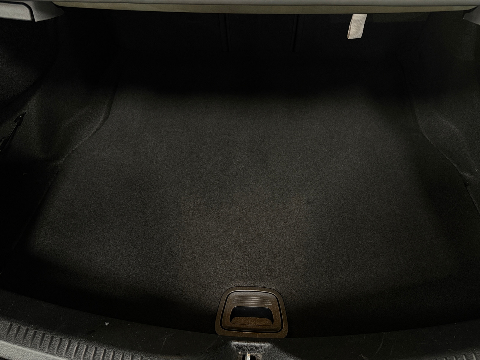 Thumbnail: 2021 Mercedes-Benz E-Class - 4