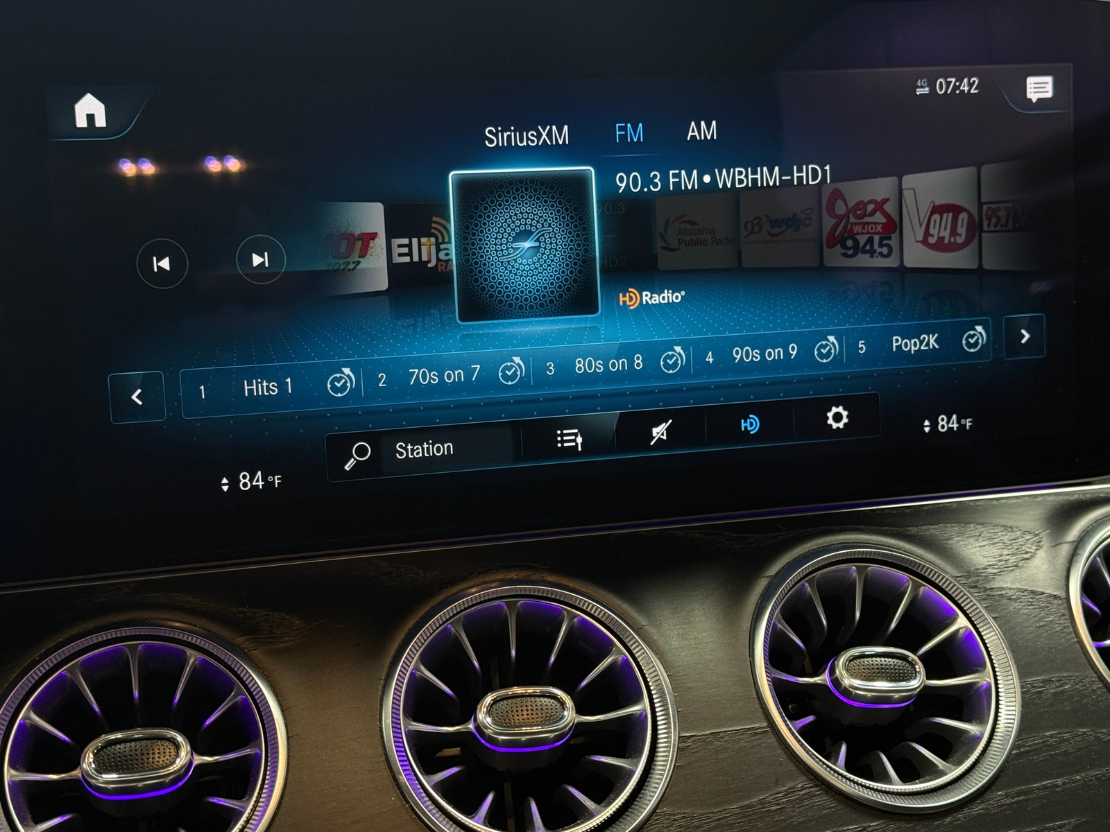 Thumbnail: 2021 Mercedes-Benz E-Class - 2