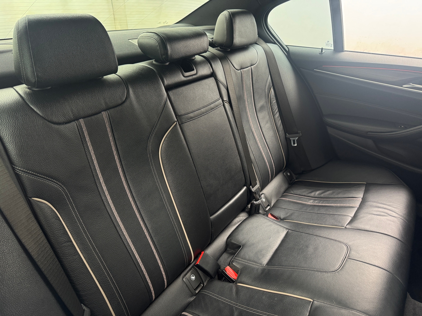 Thumbnail: 2017 BMW 5 Series - 5