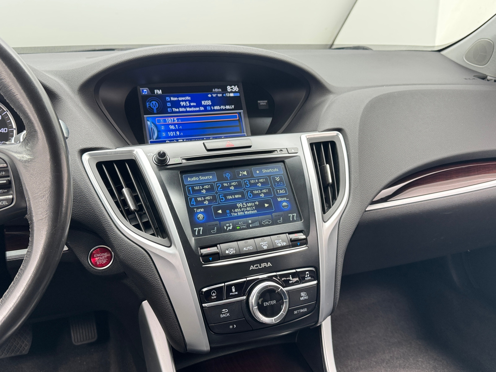 Thumbnail: 2015 Acura TLX - 3