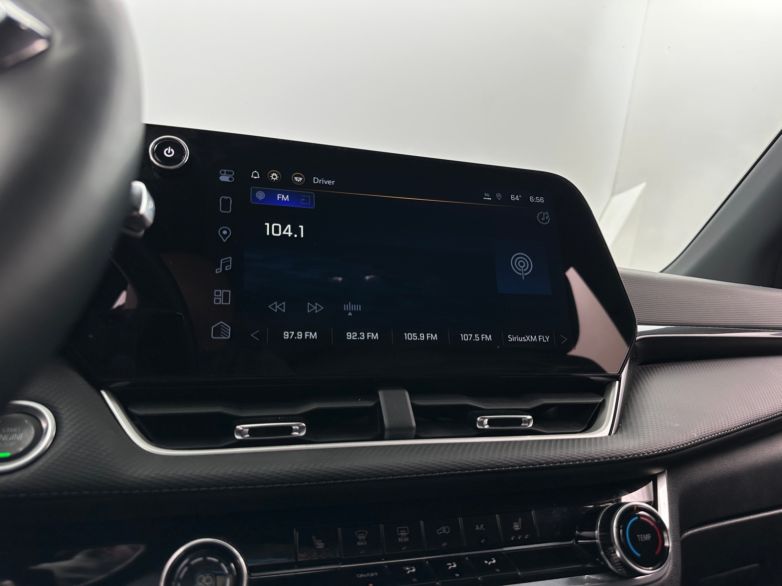 Thumbnail: 2025 Chevrolet Equinox - 4