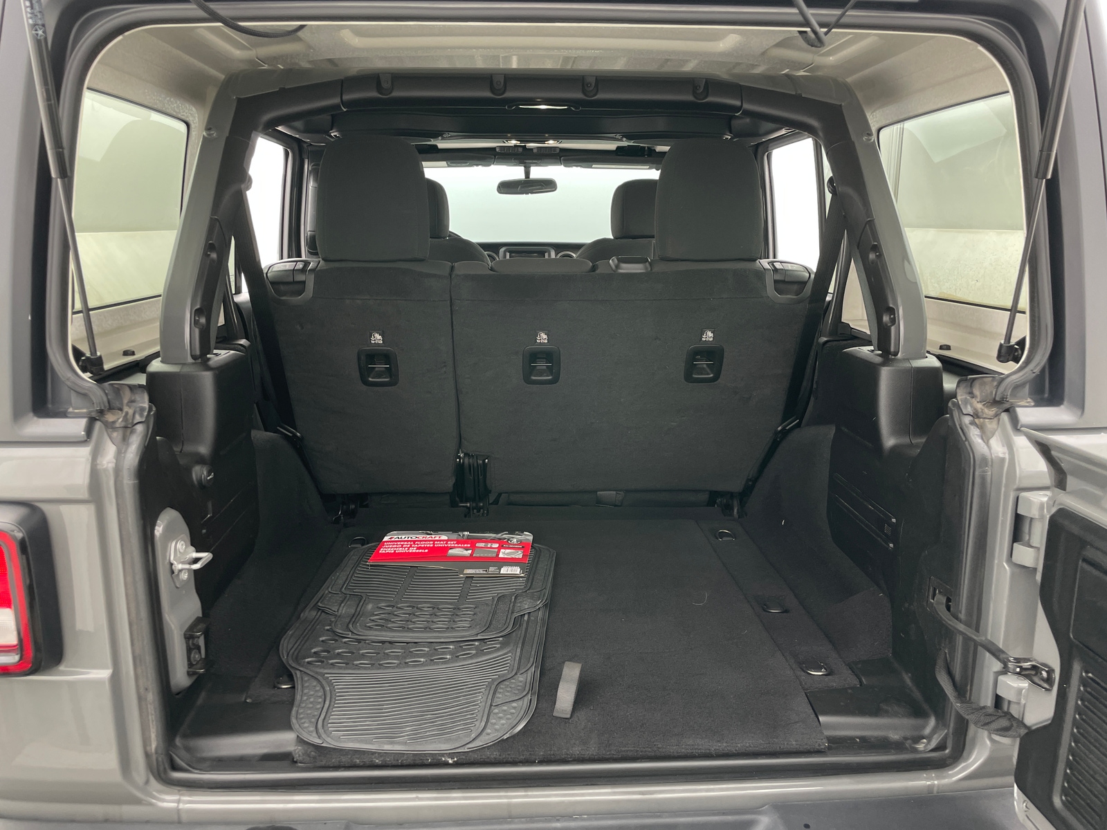 Thumbnail: 2021 Jeep Wrangler - 7