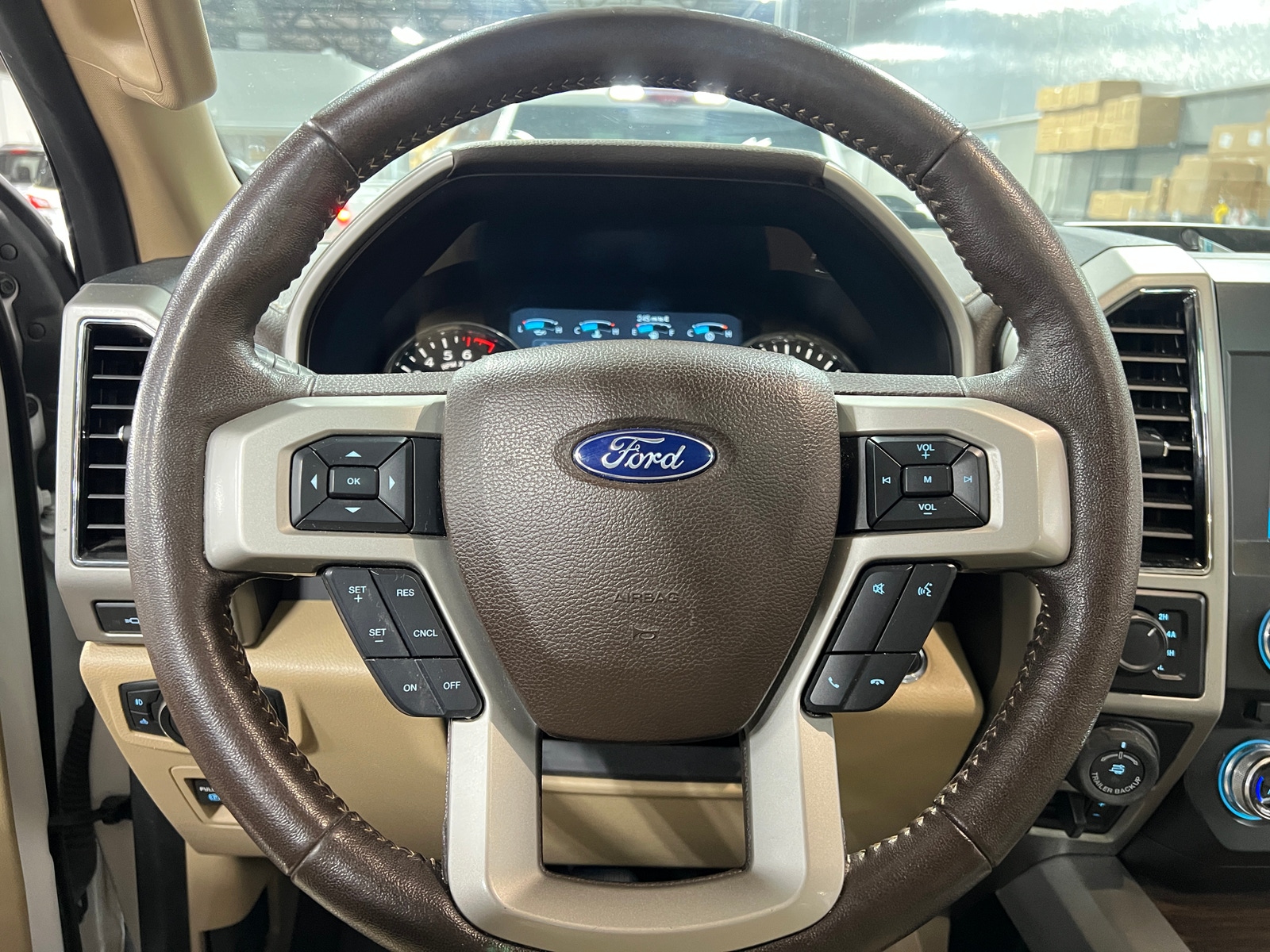 Thumbnail: 2018 Ford Econoline - 4