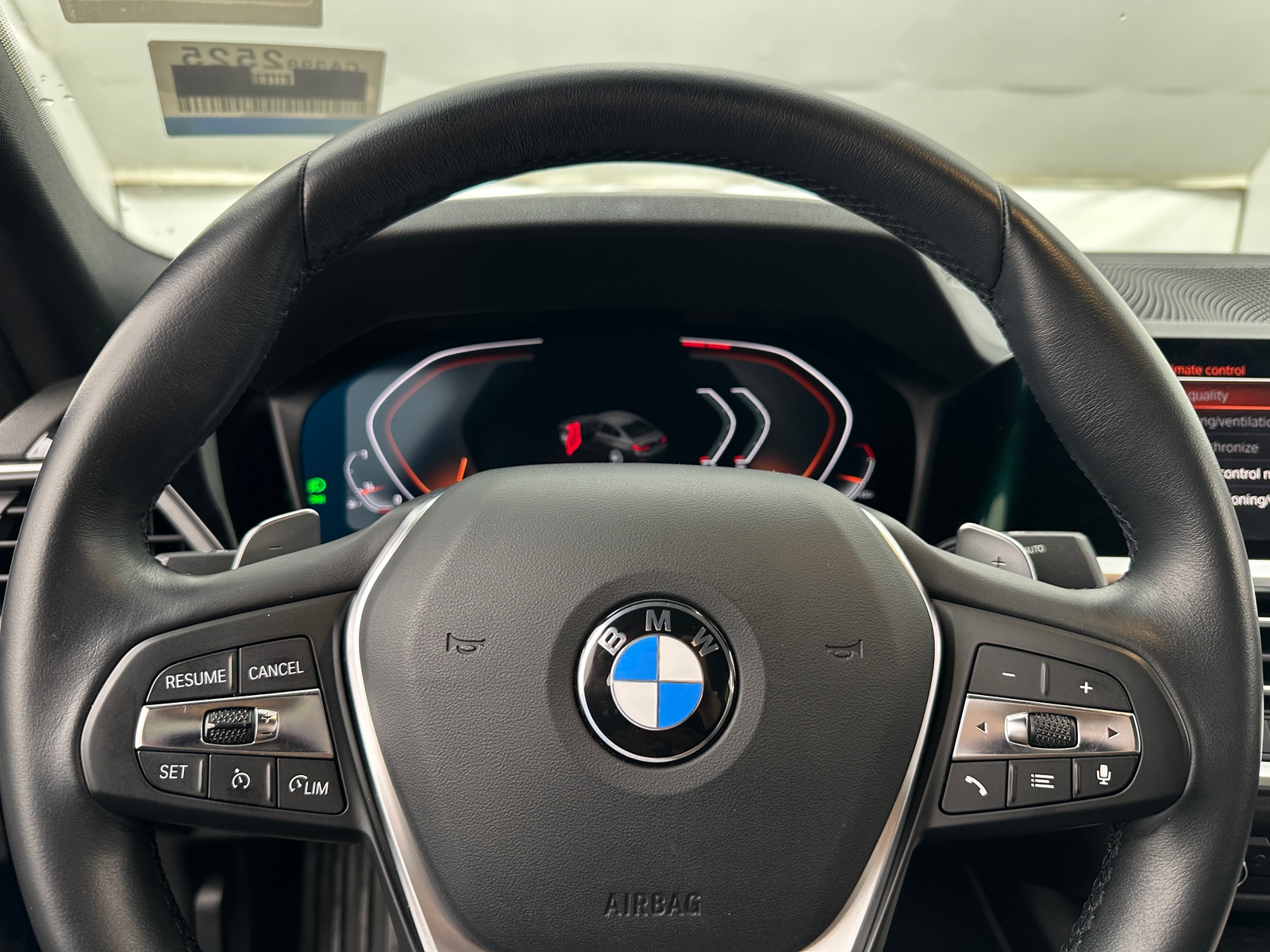 Thumbnail: 2022 BMW 3 Series - 4