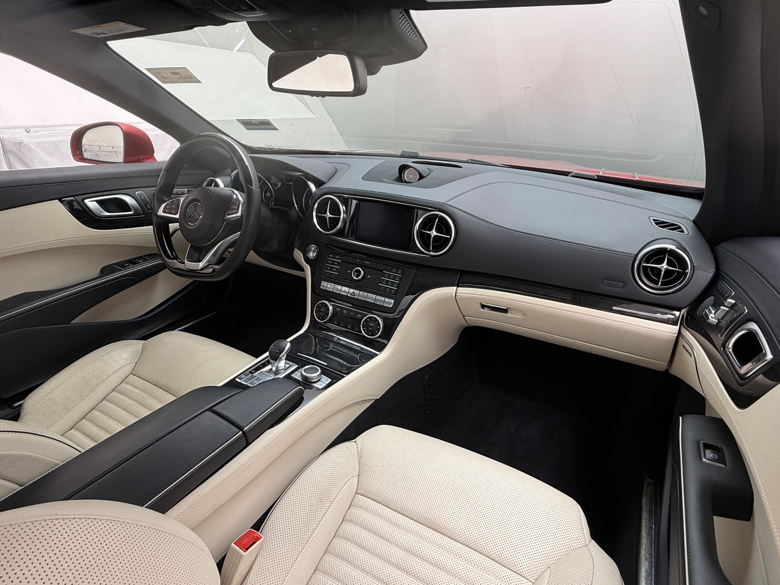 Thumbnail: 2019 Mercedes-Benz SL-Class - 2