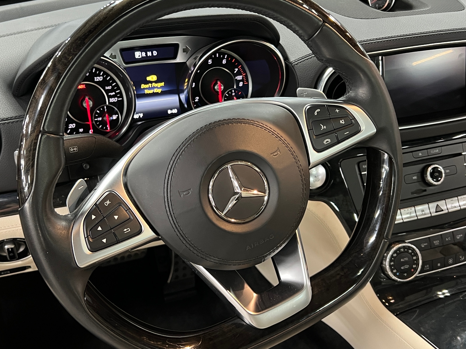 Thumbnail: 2019 Mercedes-Benz SL-Class - 4