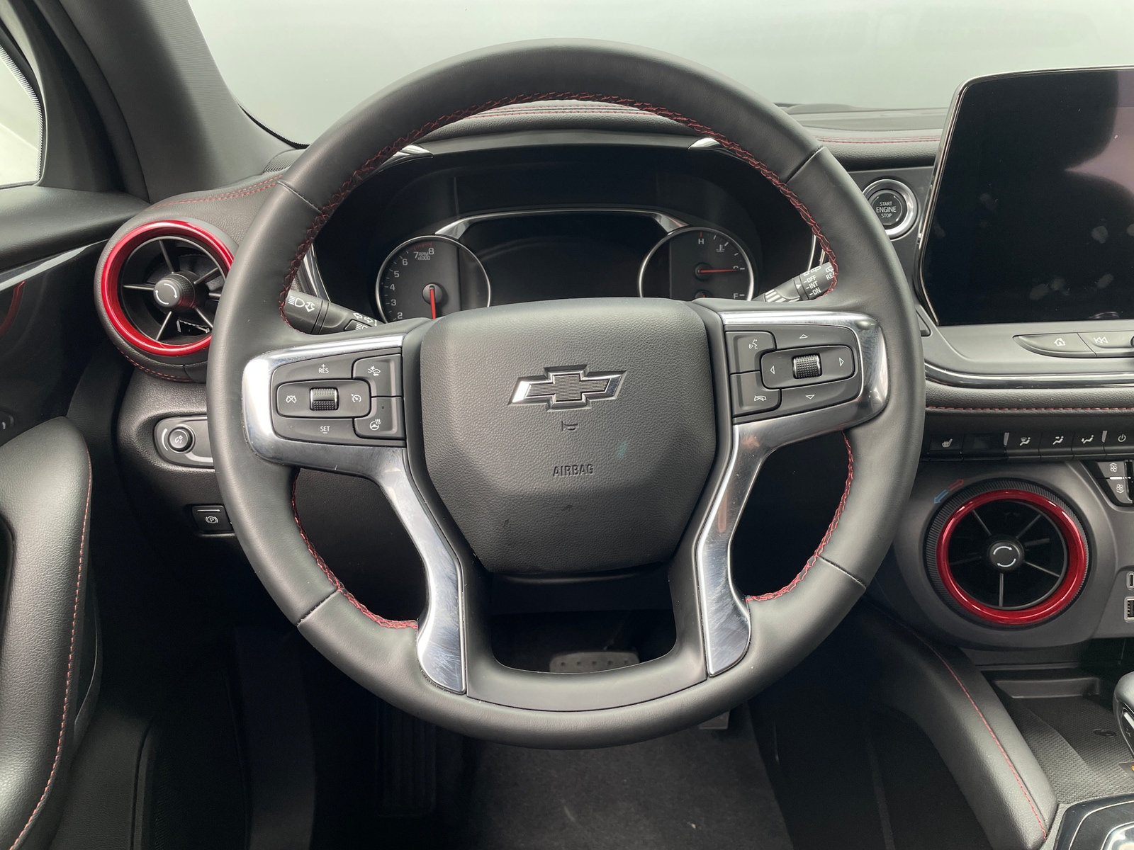 Thumbnail: 2025 Chevrolet Blazer - 4