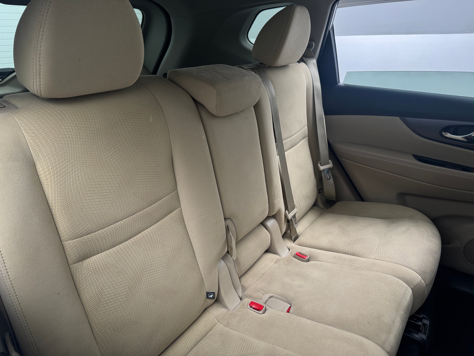 Thumbnail: 2016 Nissan Rogue - 6