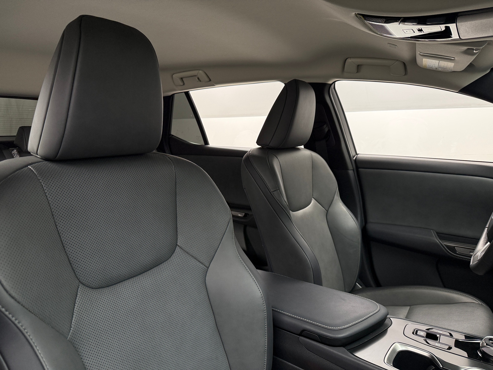 Thumbnail: 2024 Lexus RZ - 2