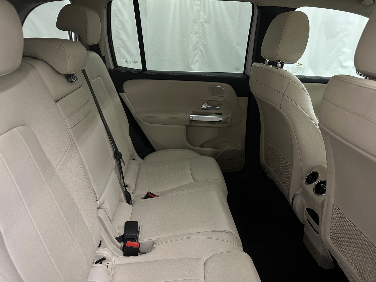 Thumbnail: 2021 Mercedes-Benz GLB - 5