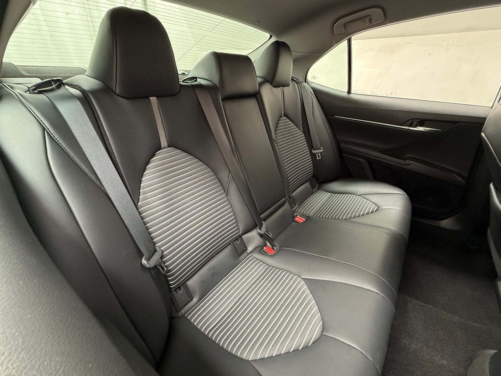 Thumbnail: 2022 Toyota Camry - 5