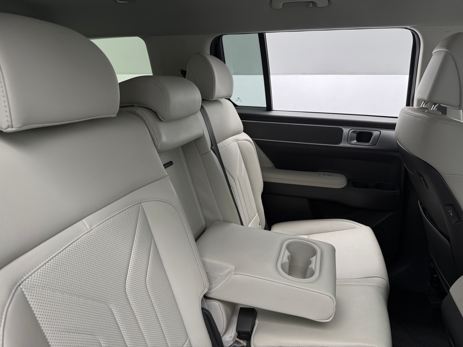 Thumbnail: 2025 Hyundai Santa Fe - 5