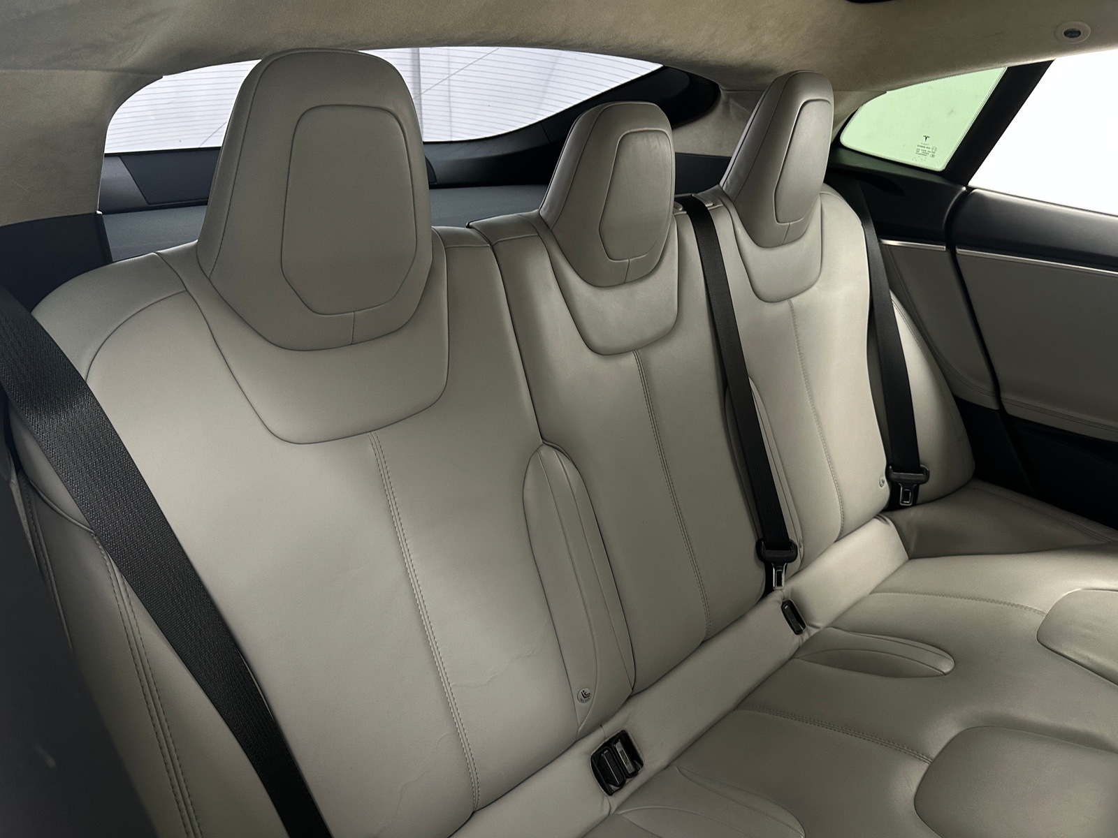 Thumbnail: 2016 Tesla Model S - 5