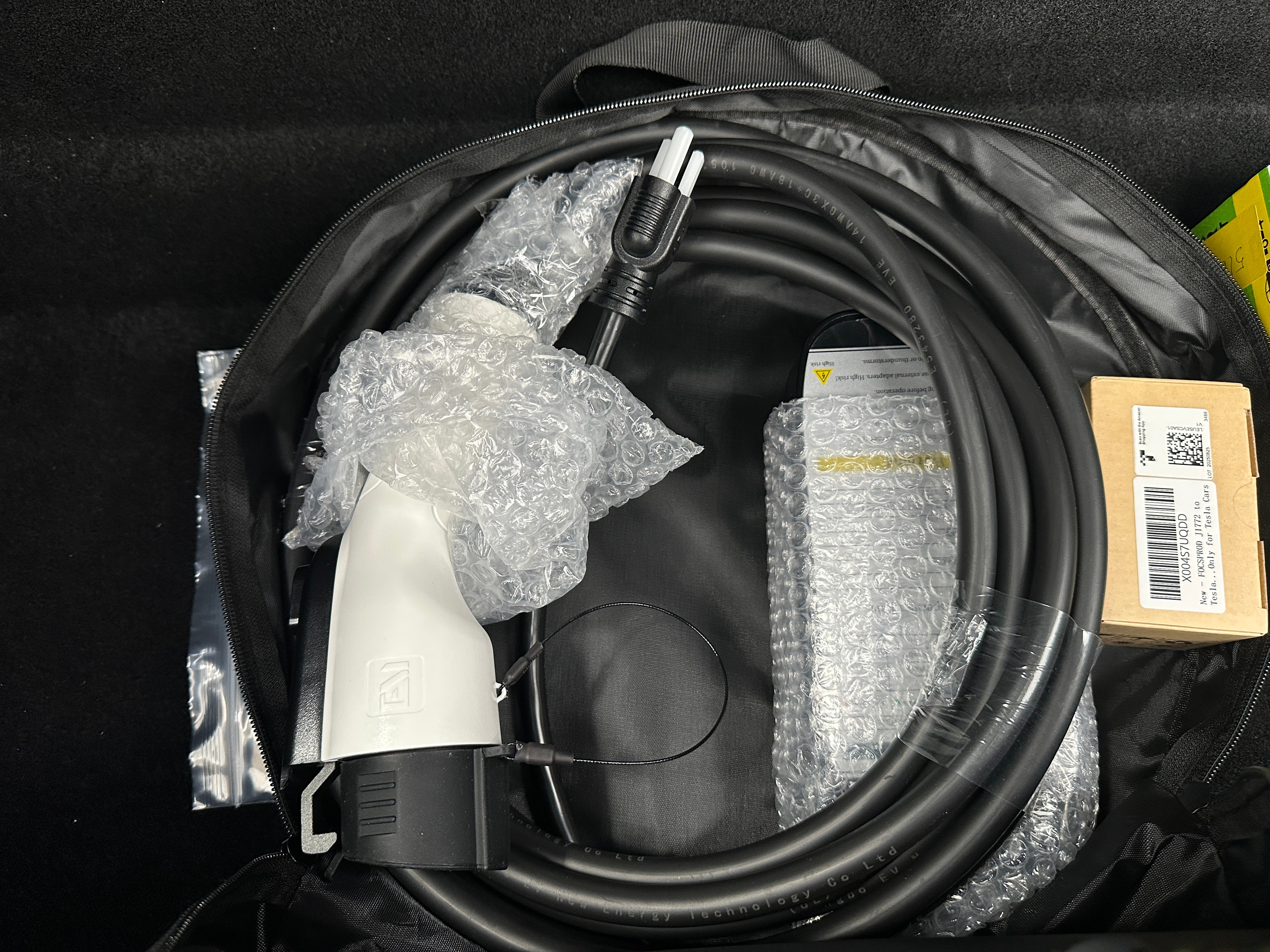 Used 2016 Tesla Model S 90D with VIN 5YJSA1E29GF123314 for sale in Oak Creek, WI