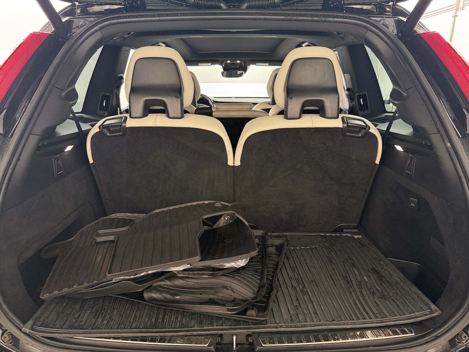 Thumbnail: 2022 Volvo XC90 - 6