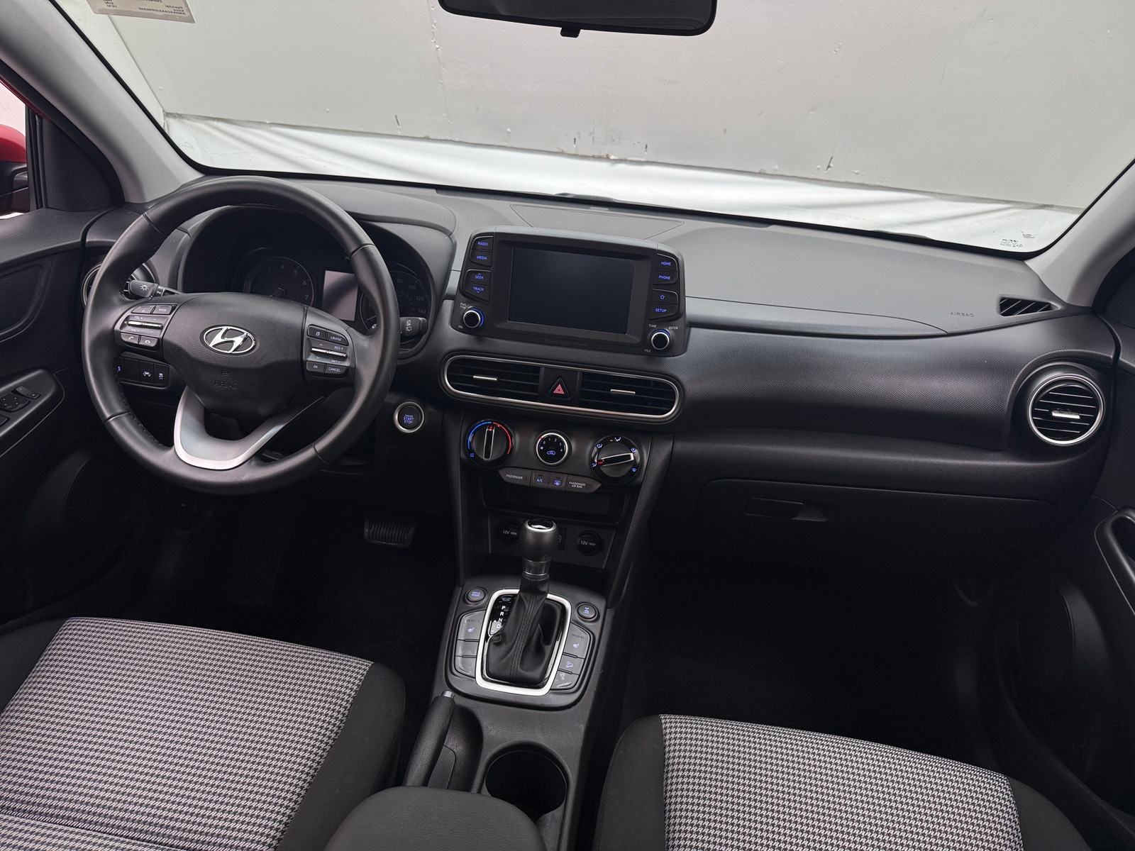 Thumbnail: 2018 Hyundai Kona - 3