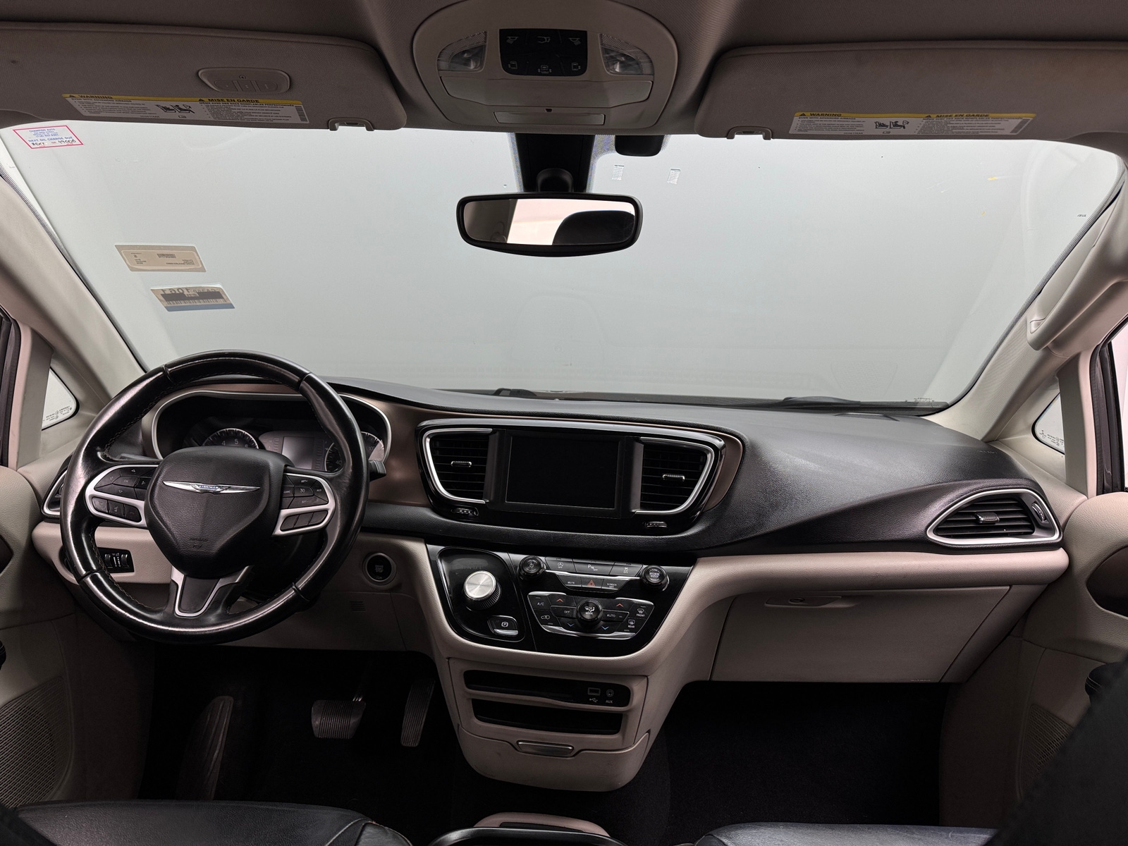 Thumbnail: 2018 Chrysler Pacifica - 2