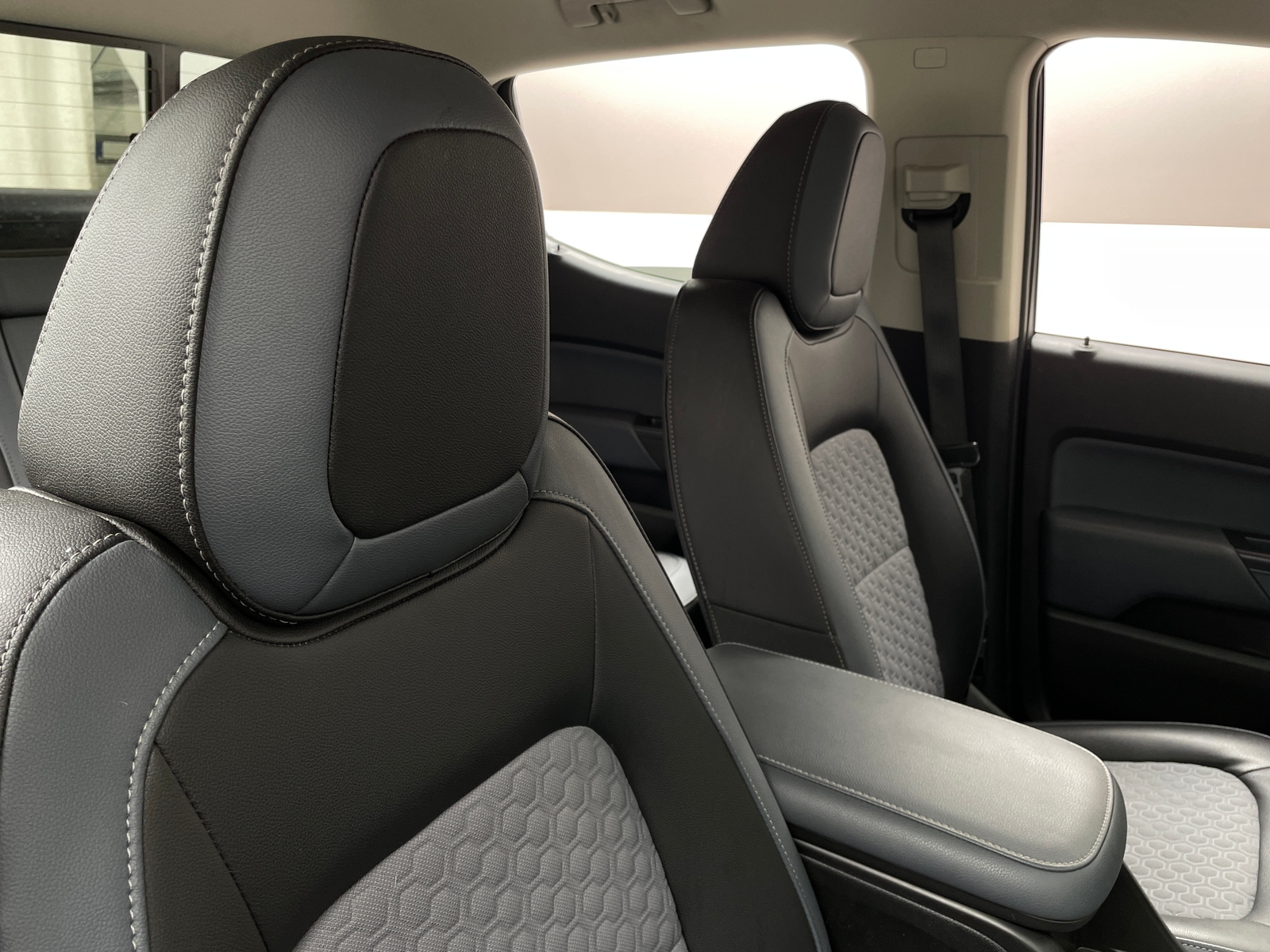 Thumbnail: 2019 Chevrolet Colorado - 2