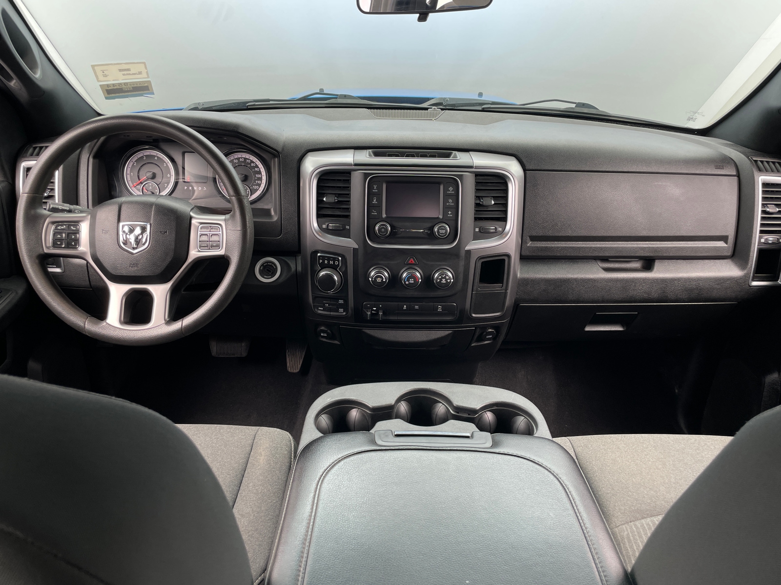 Thumbnail: 2021 RAM 1500 Classic - 3