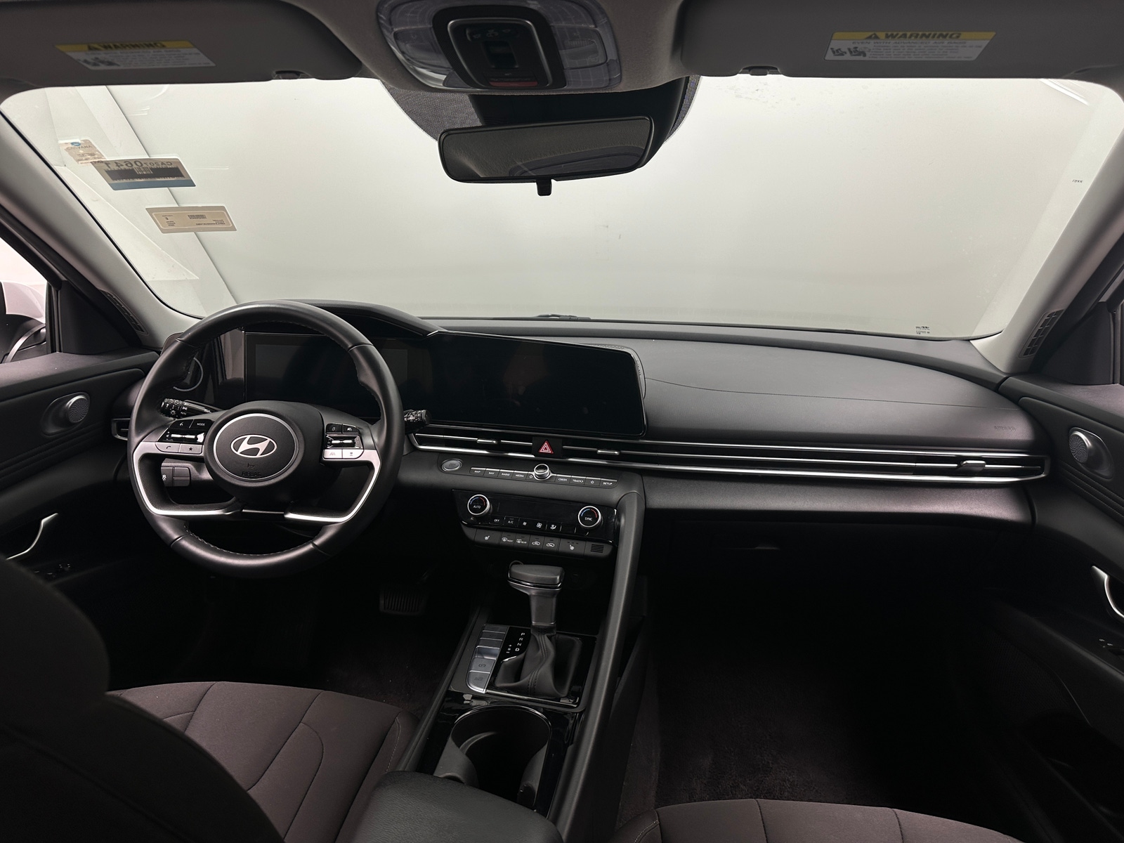 Thumbnail: 2025 Hyundai Elantra - 3