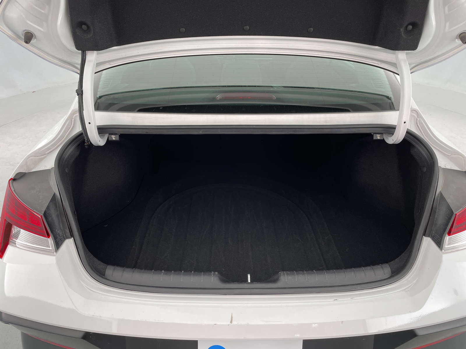 Thumbnail: 2025 Hyundai Elantra - 7