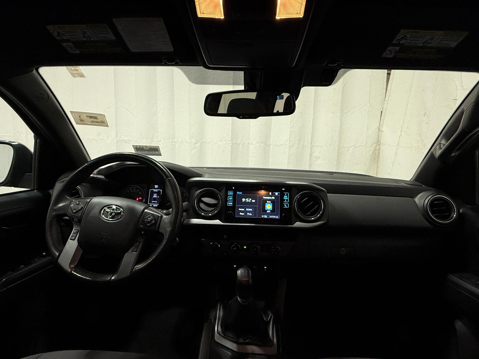 Thumbnail: 2018 Toyota Tacoma - 3