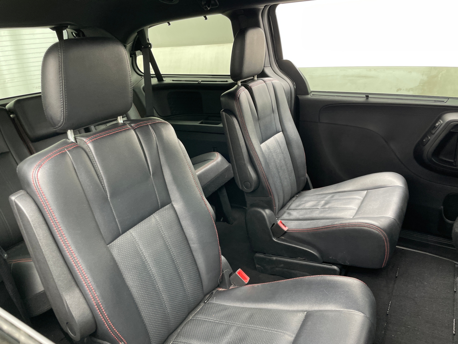 Thumbnail: 2017 Dodge Grand Caravan - 5