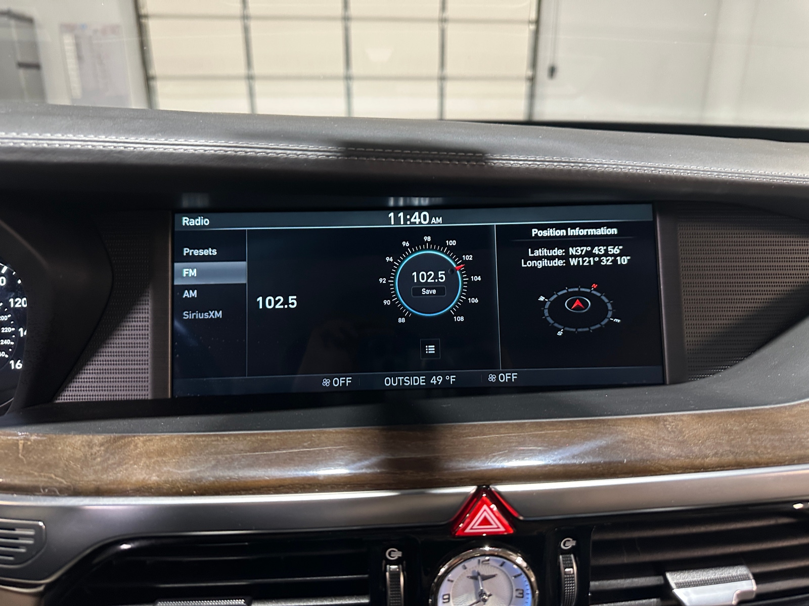 Thumbnail: 2018 Genesis G90 - 3