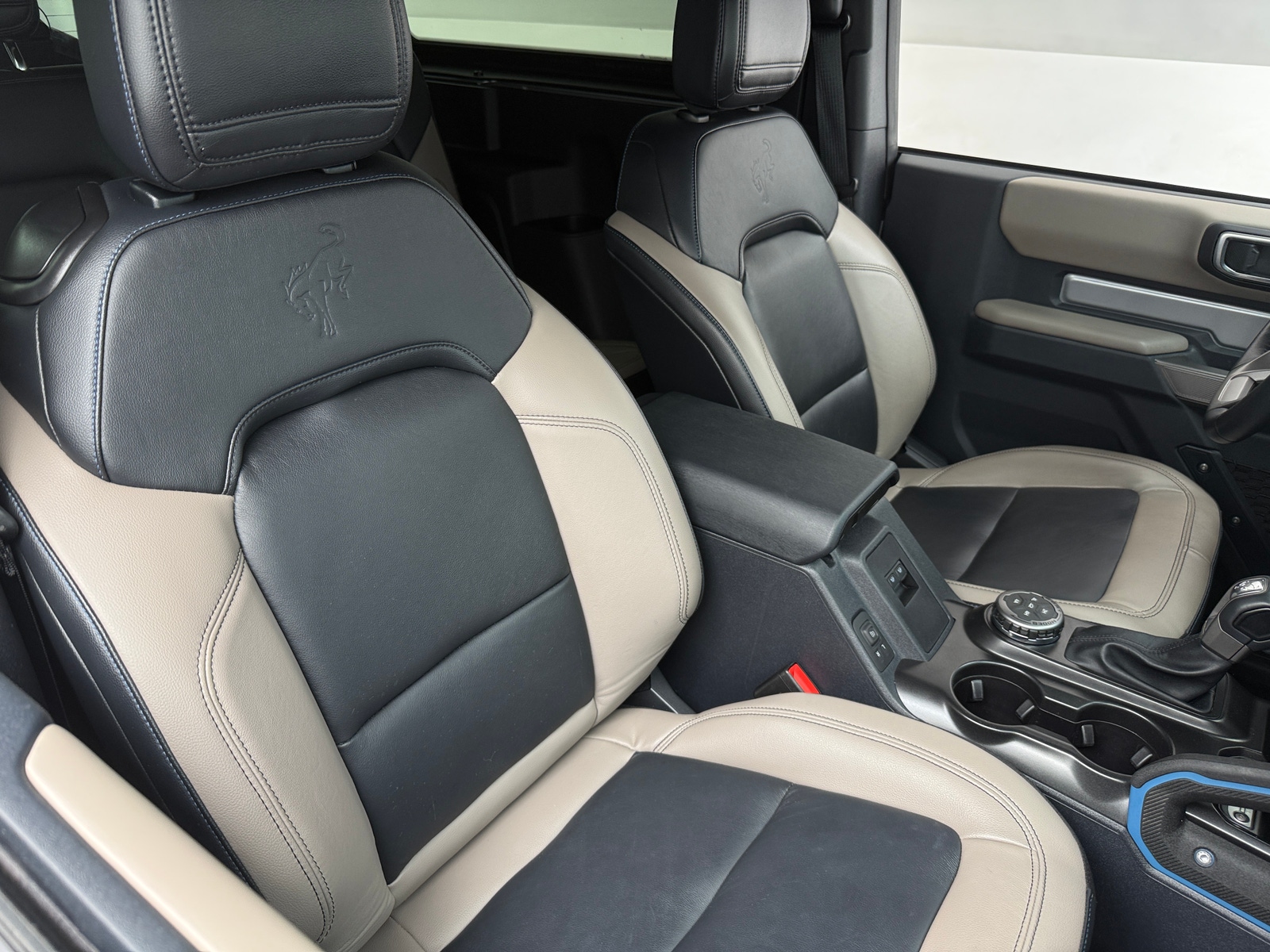 Thumbnail: 2023 Ford Bronco - 2