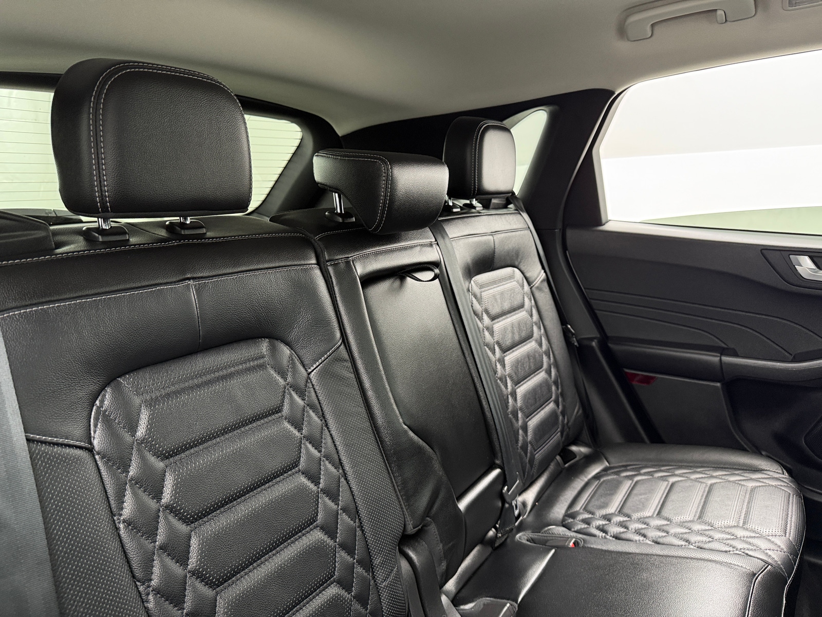 Thumbnail: 2023 Ford Escape - 5