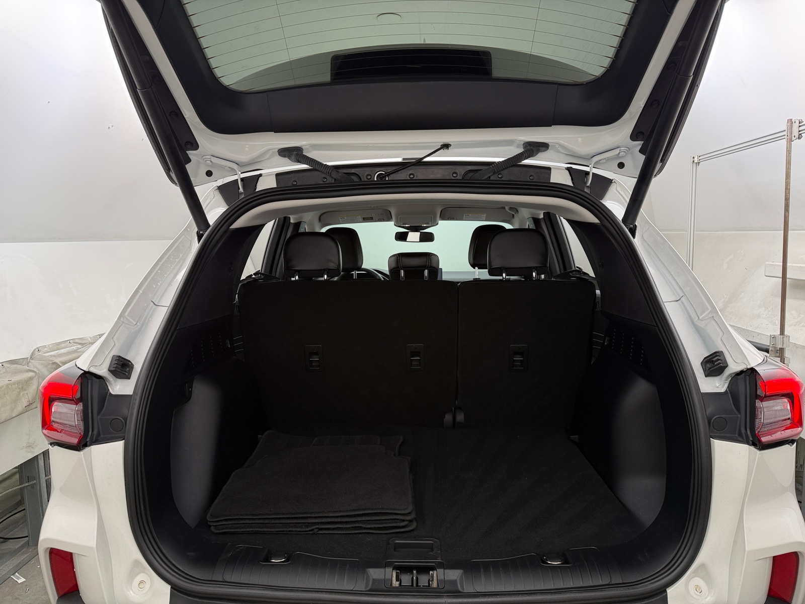 Thumbnail: 2023 Ford Escape - 6